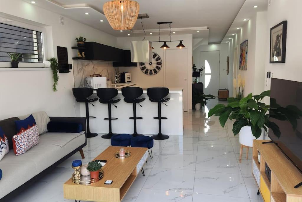 קולמר Suite Prestige Logement Neuf Avec Spa Et Ecran De Cinema En Rez De Jardin מראה חיצוני תמונה